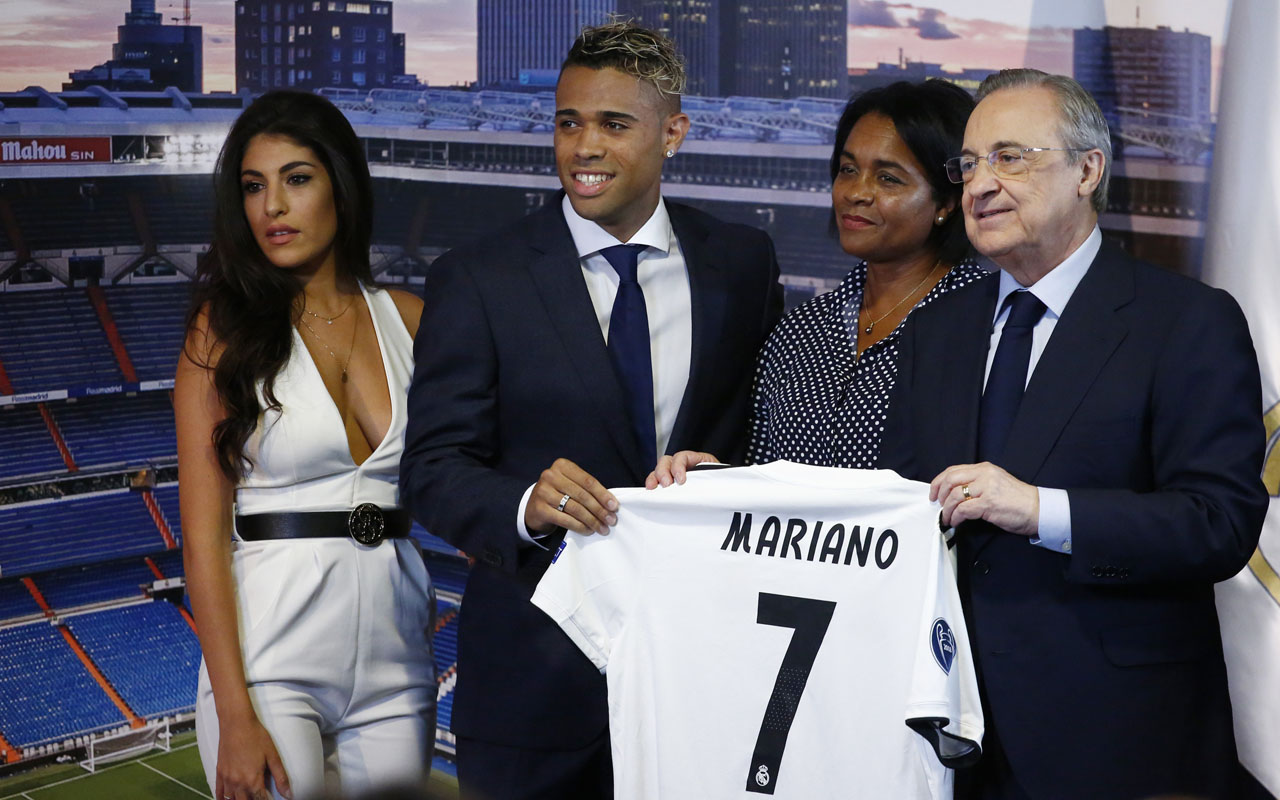 mariano jersey number